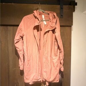 Lululemon Seek the Sky Jacket – Spiced Chai